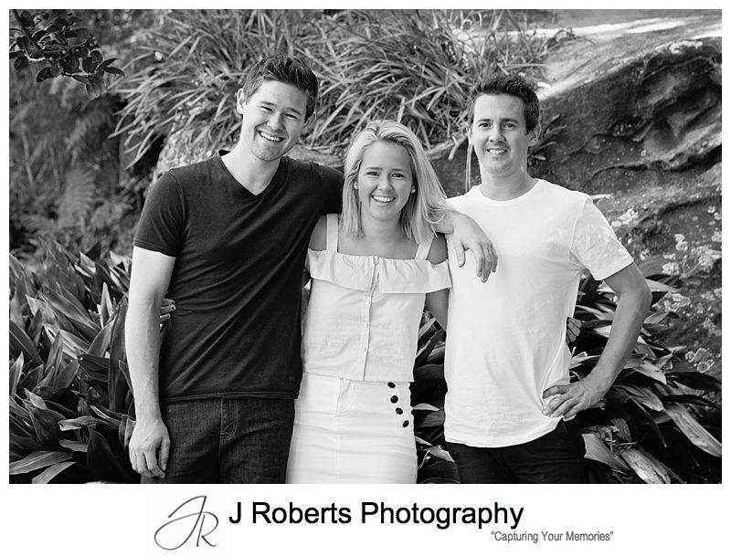 Family Portrait Photography Sydney Adult Siblings Portraits CHinamans Beach Mosman
